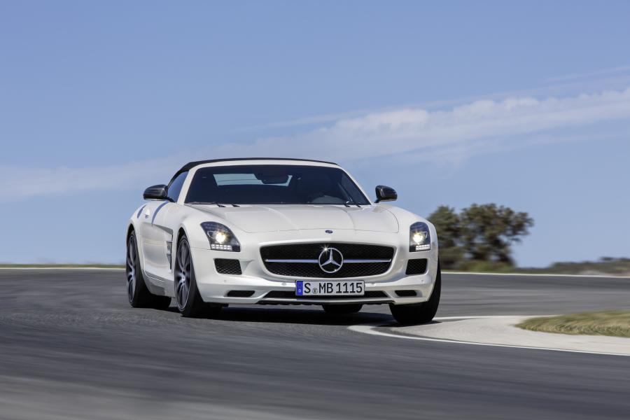  Mercedes-Benz SLS AMG GT Roadster 2012 года  (фото 33 из 47)